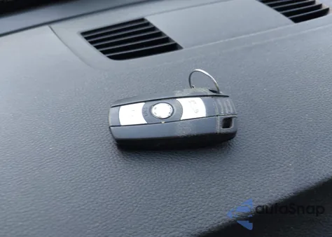 2006 BMW 325I from USA, damaged, VIN WBAVB13546KR57268